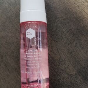 SAKURA Face Cleanser & Makeup remover  unisex sealed